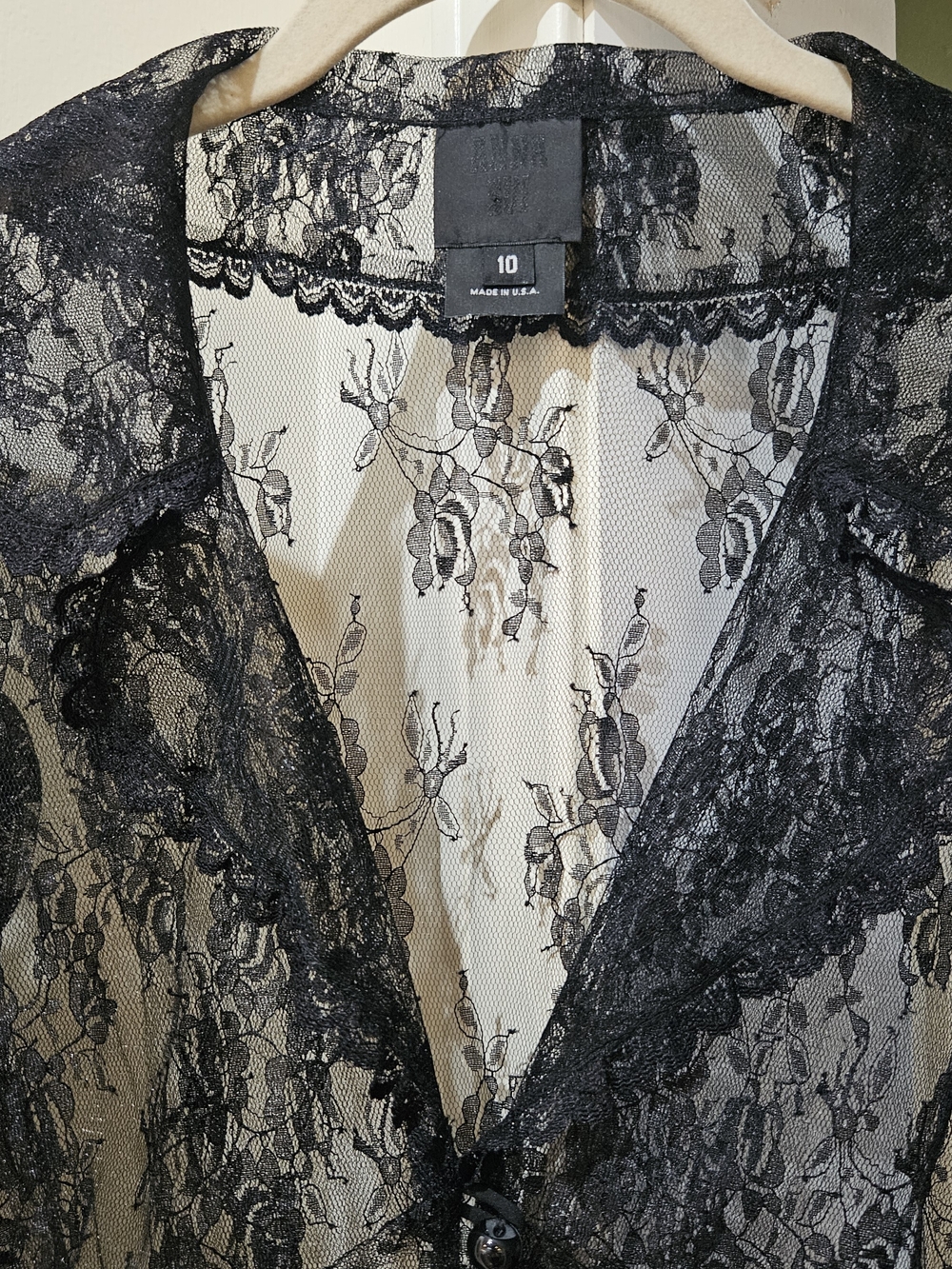 Anna SUI Sheer Black Lace Peplum Top SIZE 10 - Picture 5 of 5